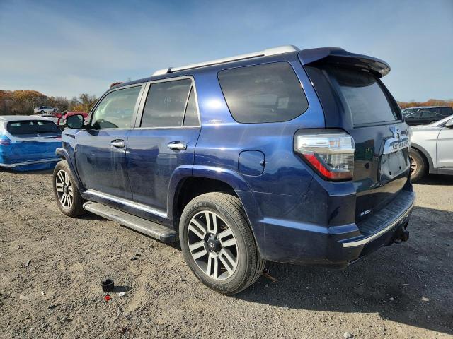 Photo 2 from auction – 2018 TOYOTA 4RUNNER SR with VIN JTEBU5JR3J5598172