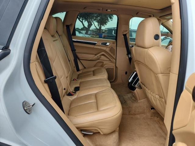 Photo 11 from auction – 2016 PORSCHE CAYENNE with VIN WP1AA2A26GKA12499