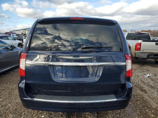 Photo 6 from auction – 2015 CHRYSLER TOWN & COU with VIN 2C4RC1BG7FR678127