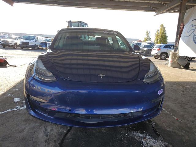 Photo 5 from auction – 2018 TESLA MODEL 3 with VIN 5YJ3E1EA9JF125006