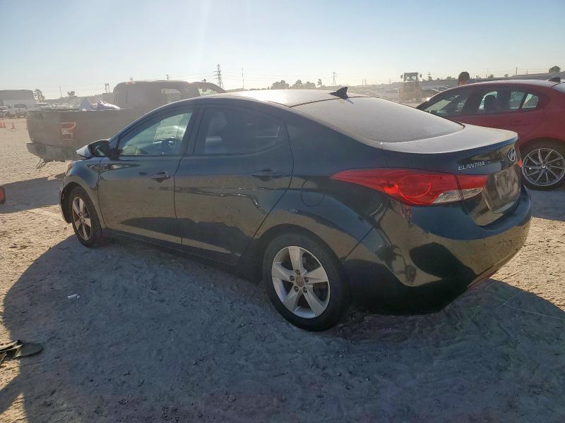 Photo 2 from auction – 2012 HYUNDAI ELANTRA GL with VIN 5NPDH4AE8CH097306