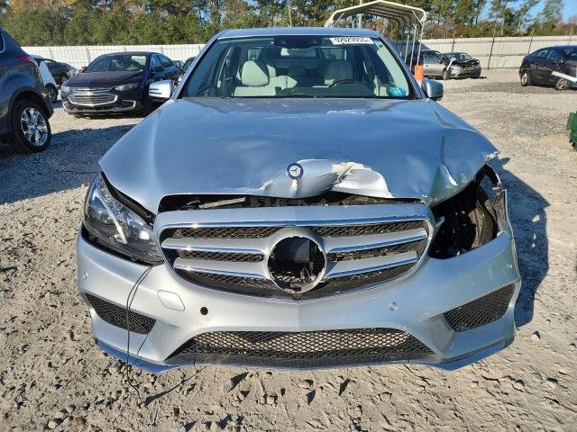 Photo 5 from auction – 2015 MERCEDES-BENZ E 400 with VIN WDDHF6FB0FB144356