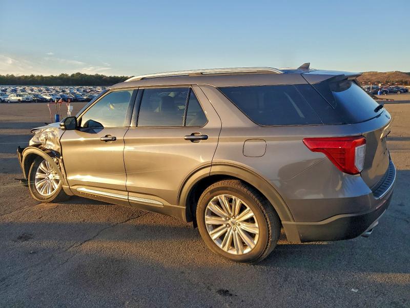 Photo 2 from auction – 2021 FORD EXPLORER L with VIN 1FMSK8FH2MGA21794