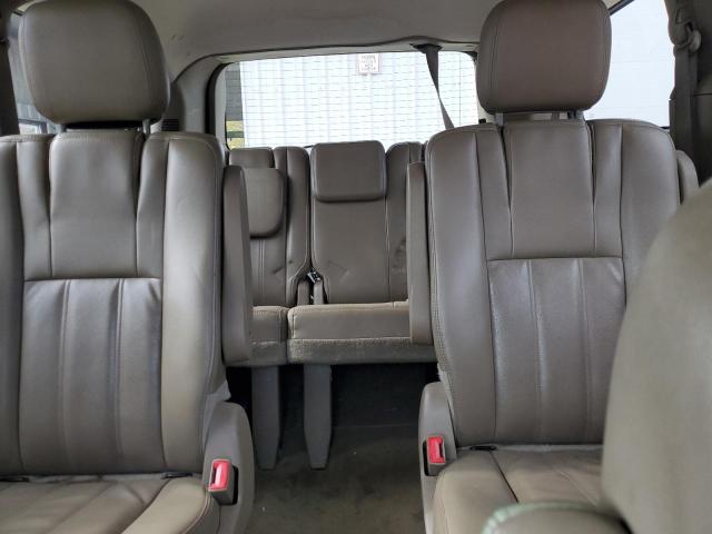 Photo 10 from auction – 2014 CHRYSLER TOWN & COU with VIN 2C4RC1BG3ER183406