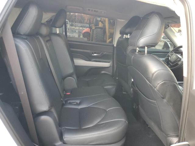 Photo 11 from auction – 2025 TOYOTA GRAND HIGH with VIN 5TDAAAA51SS028651