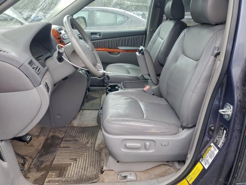 Photo 7 from auction – 2006 TOYOTA SIENNA XLE with VIN 5TDBA22C56S074335