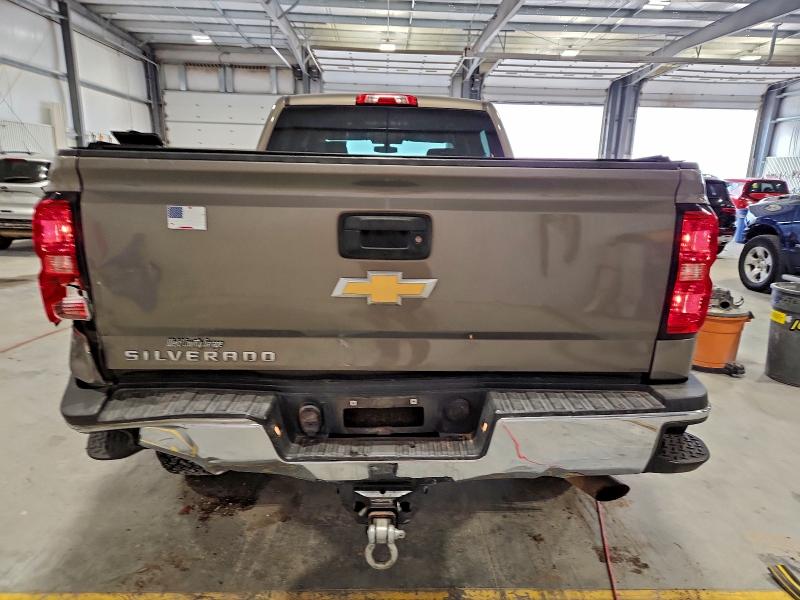 Photo 6 from auction – 2017 CHEVROLET SILVERADO with VIN 1GC1KUEG9HF154453