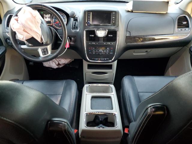 Photo 8 from auction – 2016 CHRYSLER TOWN & COU with VIN 2C4RC1CG1GR174852