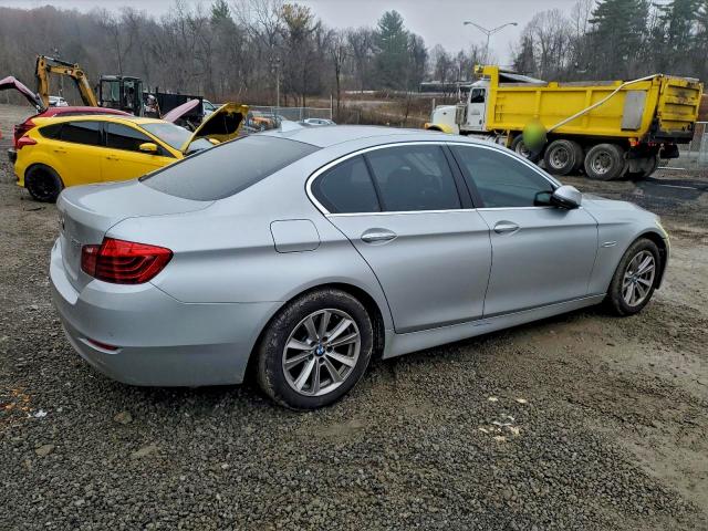 Photo 3 from auction – 2015 BMW 528 XI with VIN WBA5A7C50FD626200