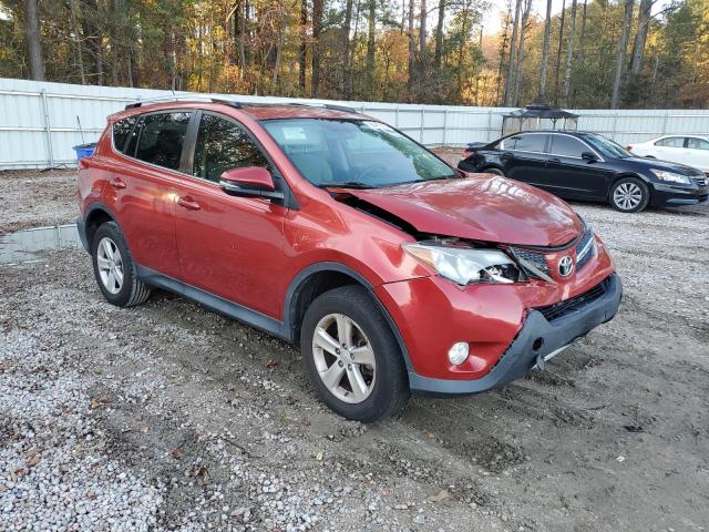 Photo 4 from auction – 2014 TOYOTA RAV4 XLE with VIN JTMWFREV3EJ023727