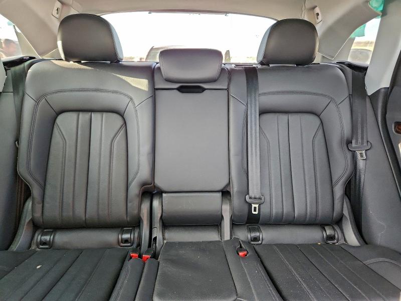 Photo 10 from auction – 2018 AUDI Q5 PREMIUM with VIN WA1BNAFY1J2059619