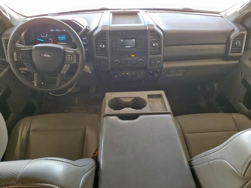 Photo 8 from auction – 2018 FORD F350 SUPER with VIN 1FT8W3BT4JEC94419