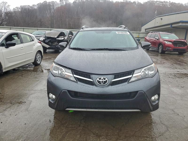 Photo 5 from auction – 2013 TOYOTA RAV4 XLE with VIN JTMRFREV3DD027660