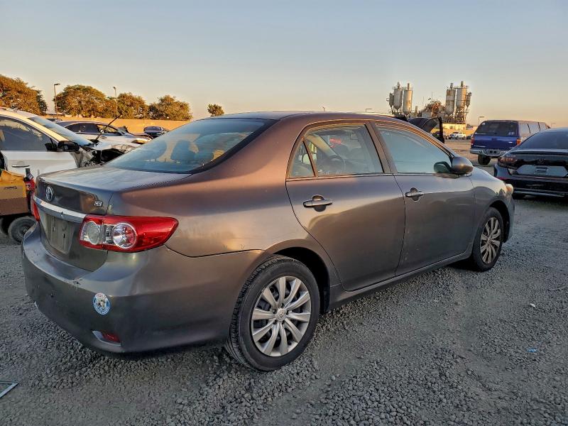 Photo 3 from auction – 2013 TOYOTA COROLLA BA with VIN 5YFBU4EE2DP123433