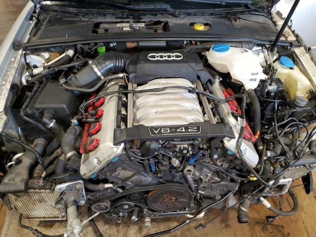 Photo 11 from auction – 2005 AUDI S4 with VIN WAUPL68E15A118937