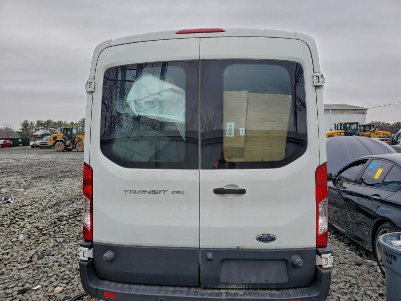 Photo 6 from auction – 2017 FORD TRANSIT T- with VIN 1FTYR2CM6HKA09532