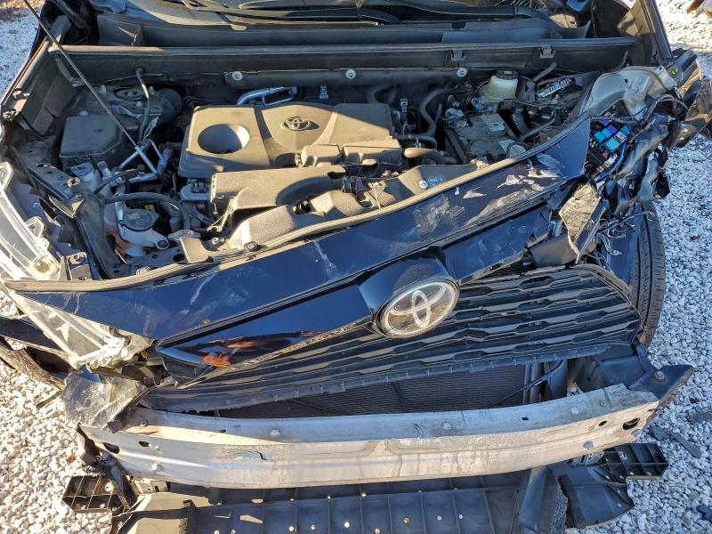 Photo 12 from auction – 2020 TOYOTA RAV4 with VIN JTMF1RFVXLD061819