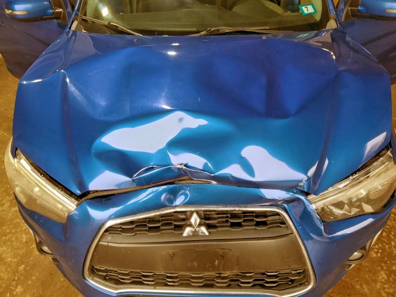 Photo 12 from auction – 2015 MITSUBISHI OUTLANDER with VIN 4A4AR4AW3FE058208