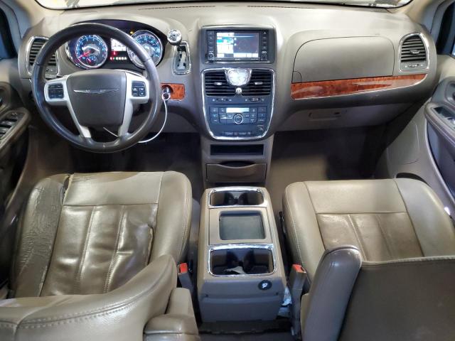 Photo 8 from auction – 2016 CHRYSLER TOWN & COU with VIN 2C4RC1BG4GR296963