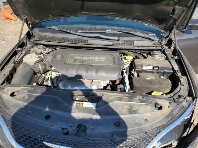 Photo 11 from auction – 2015 CHRYSLER 200 LIMITE with VIN 1C3CCCAB4FN535502