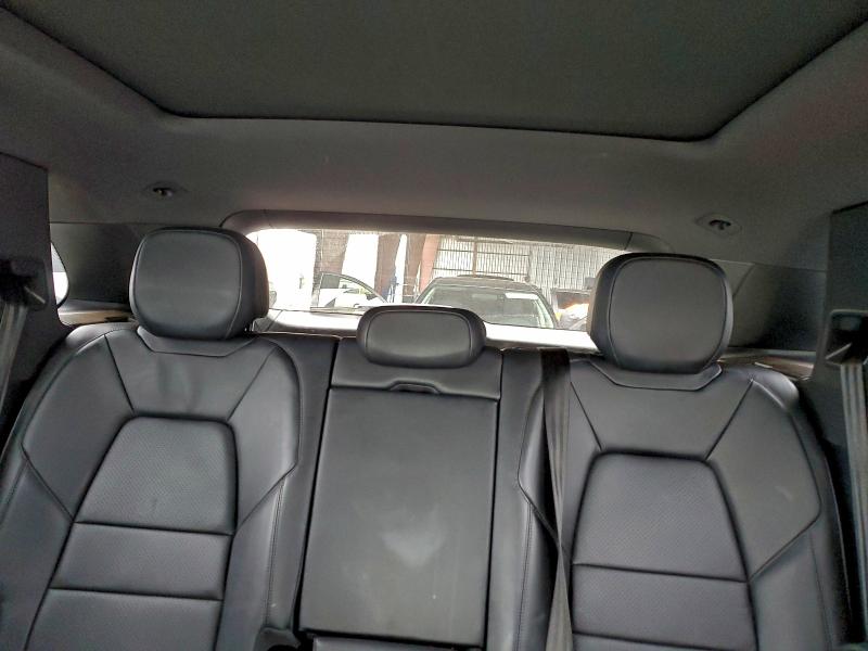 Photo 10 from auction – 2019 PORSCHE CAYENNE with VIN WP1AA2AYXKDA08120