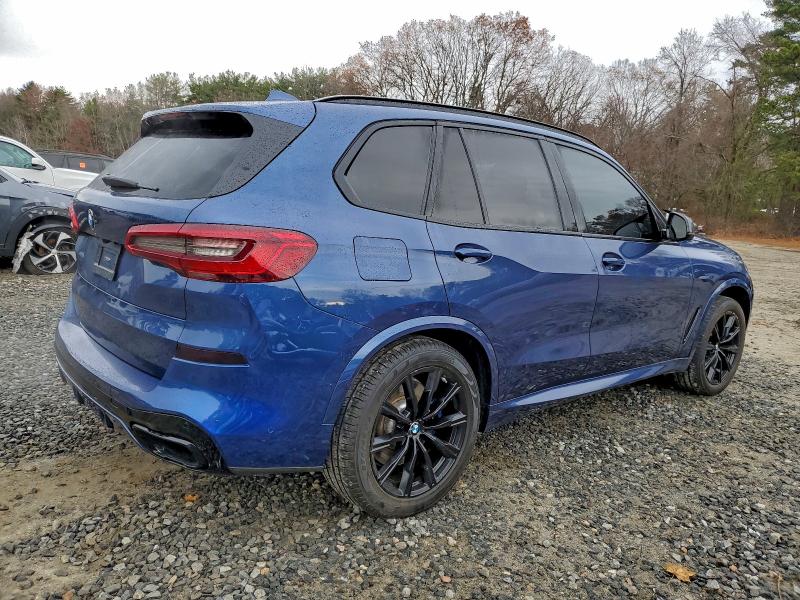 Photo 3 from auction – 2019 BMW X5 XDRIVE4 with VIN 5UXCR6C59KLL06837