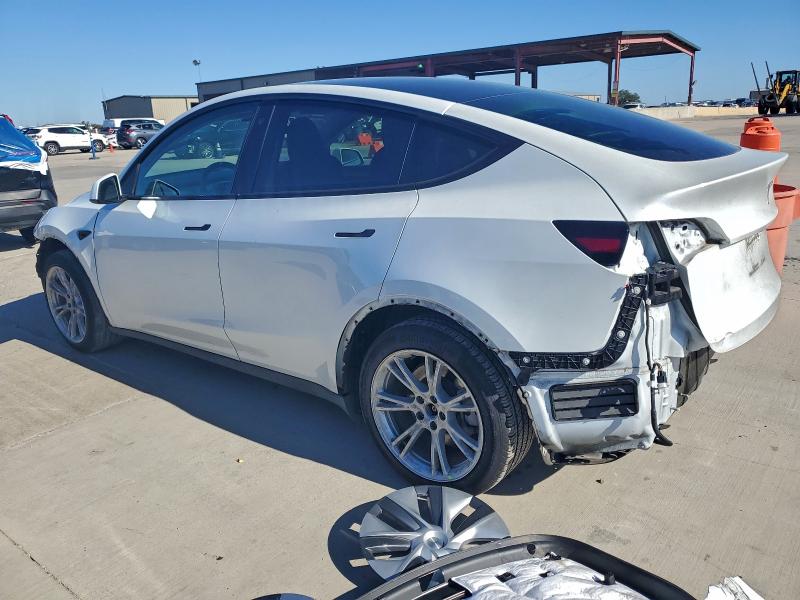 Photo 2 from auction – 2022 TESLA MODEL Y with VIN 7SAYGDEE6NA012883