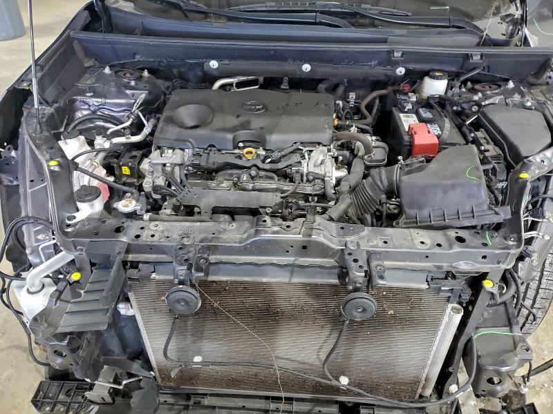 Photo 12 from auction – 2020 TOYOTA RAV4 LE with VIN 2T3F1RFV3LC116485