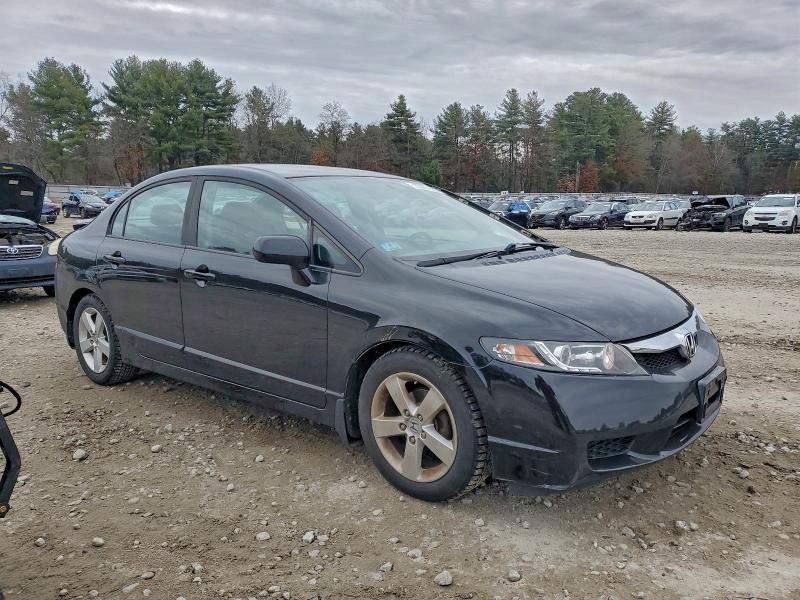 Photo 4 from auction – 2010 HONDA CIVIC LX-S with VIN 19XFA1E67AE037131