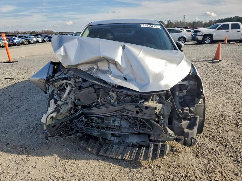 Photo 5 from auction – 2019 NISSAN SENTRA S with VIN 3N1AB7AP7KY384292