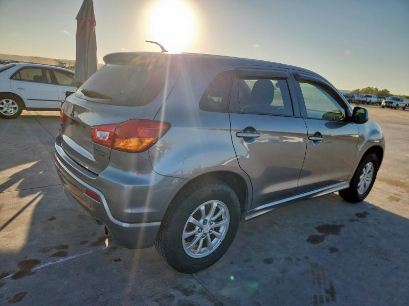 Photo 3 from auction – 2011 MITSUBISHI OUTLANDER with VIN JA4AP3AU2BZ018169
