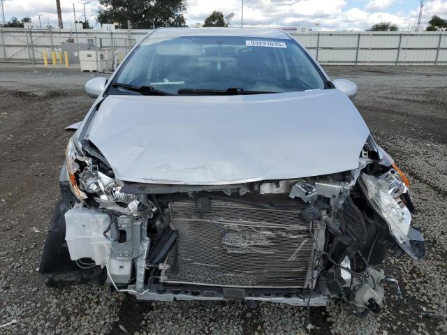 Photo 5 from auction – 2013 TOYOTA PRIUS with VIN JTDKN3DU4D1684799