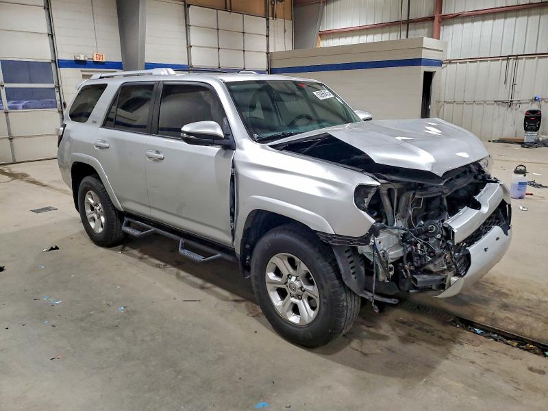 Photo 4 from auction – 2016 TOYOTA 4RUNNER SR with VIN JTEBU5JR6G5314171