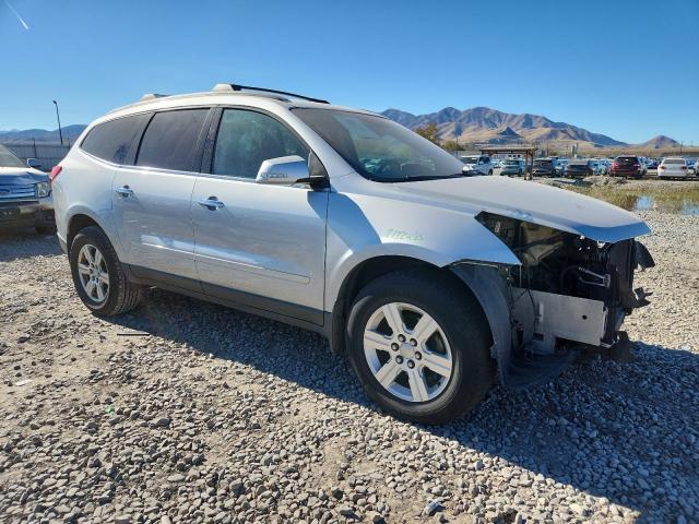 Photo 4 from auction – 2012 CHEVROLET TRAVERSE L with VIN 1GNKVJED1CJ156842