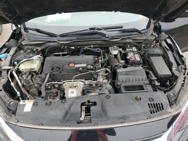 Photo 11 from auction – 2018 HONDA CIVIC EX with VIN 19XFC2F70JE036555