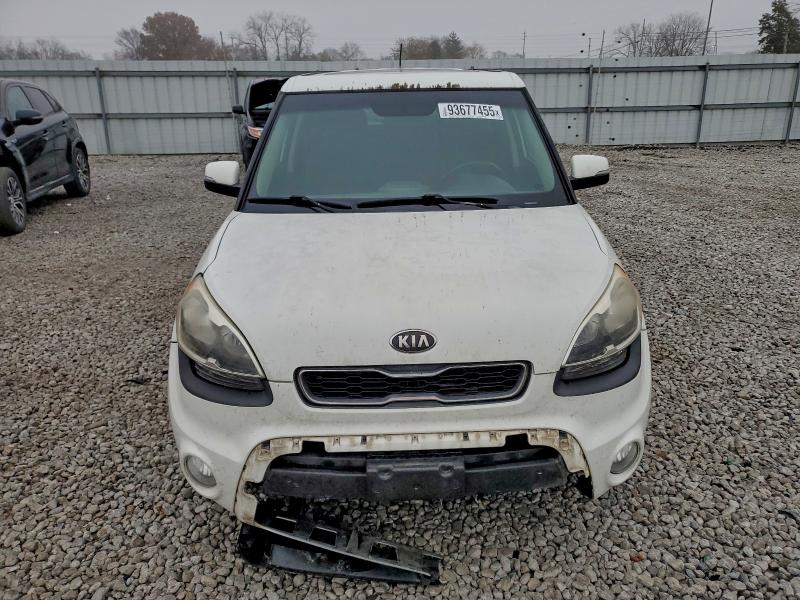 Photo 5 from auction – 2013 KIA SOUL + with VIN KNDJT2A69D7497489