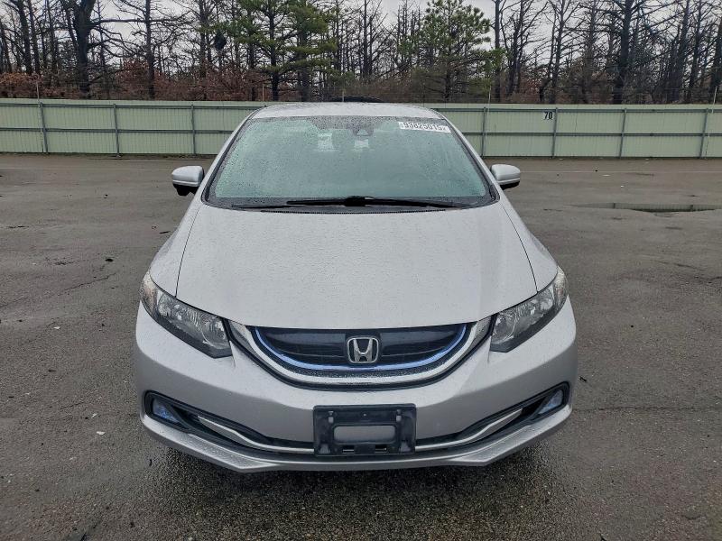 Photo 5 from auction – 2015 HONDA CIVIC HYBR with VIN 19XFB4F24FE201131