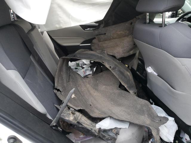 Photo 13 from auction – 2019 TOYOTA RAV4 XLE with VIN JTMP1RFV5KD040668