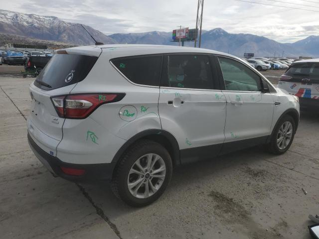 Photo 3 from auction – 2017 FORD ESCAPE SE with VIN 1FMCU0GD9HUC35233