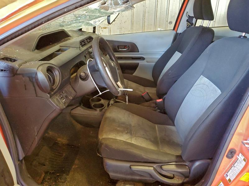 Photo 7 from auction – 2013 TOYOTA PRIUS C with VIN JTDKDTB38D1057925