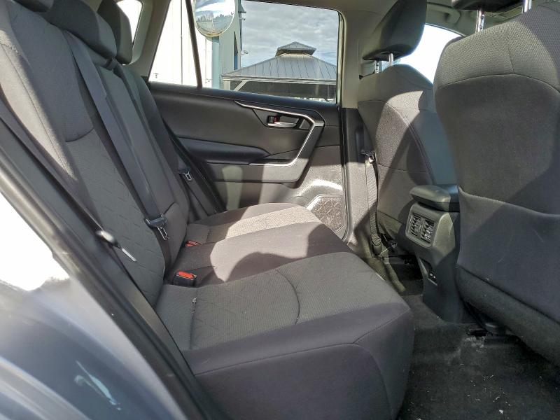 Photo 10 from auction – 2021 TOYOTA RAV4 XLE with VIN 2T3R1RFVXMC224889