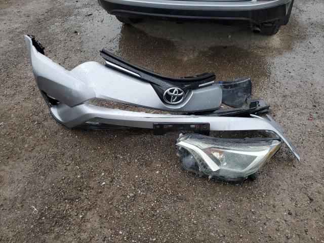 Photo 13 from auction – 2016 TOYOTA RAV4 LE with VIN 2T3ZFREV6GW307452