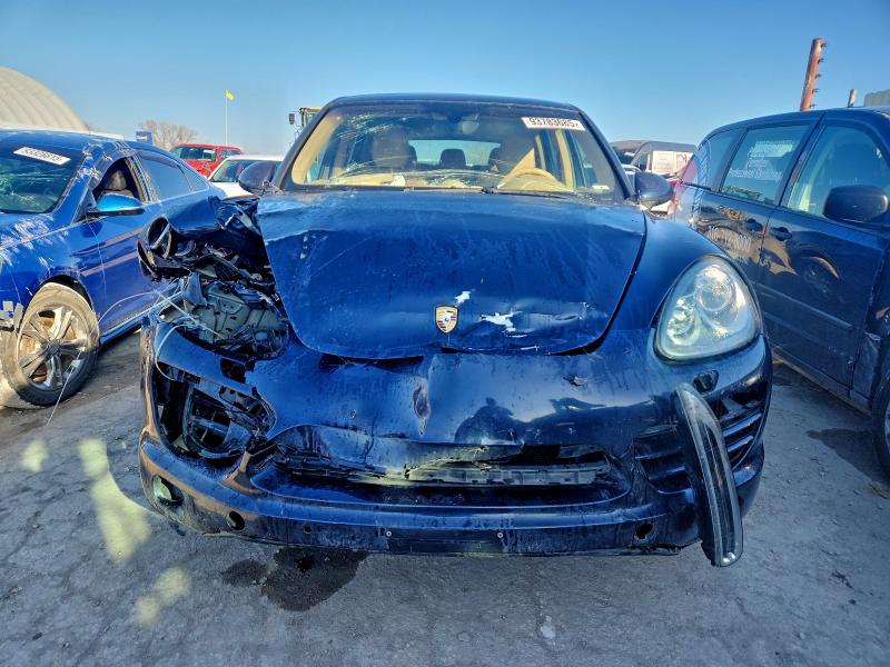 Photo 5 from auction – 2013 PORSCHE CAYENNE with VIN WP1AF2A28DLA38500