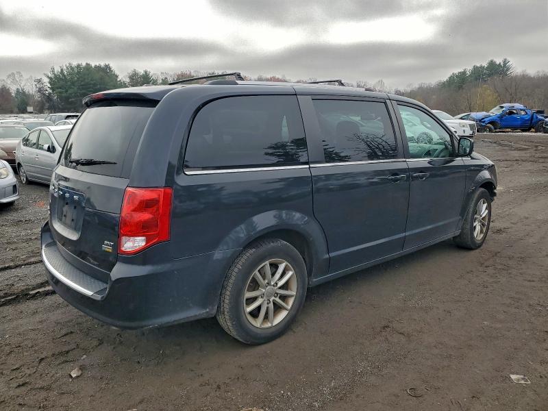 Foto 3 de la subasta – 2019 DODGE GRAND CARA con VIN 2C4RDGCG2KR797986