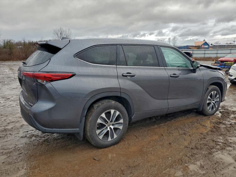 Photo 3 from auction – 2023 TOYOTA HIGHLANDER with VIN 5TDKDRBH2PS518090