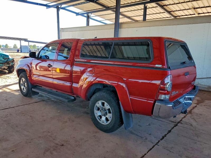 Photo 2 from auction – 2015 TOYOTA TACOMA PRE with VIN 5TFTU4GN7FX073330