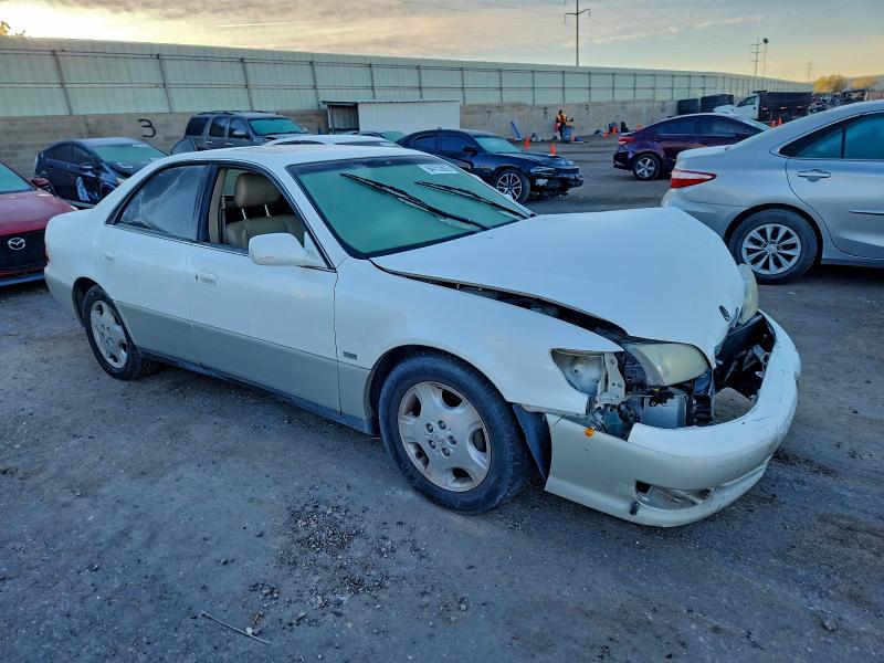 Photo 4 from auction – 2000 LEXUS ES 300 with VIN JT8BF28G6Y0276245