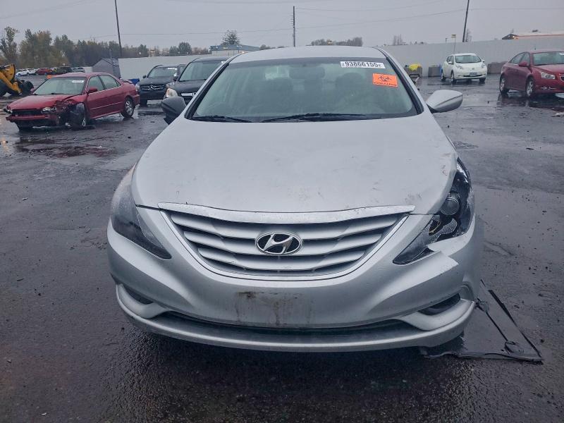 Photo 5 from auction – 2011 HYUNDAI SONATA GLS with VIN 5NPEB4AC0BH135677