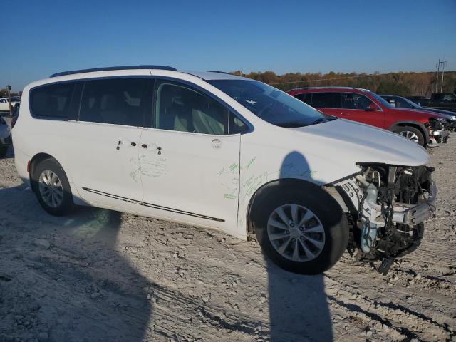 Photo 4 from auction – 2018 CHRYSLER PACIFICA T with VIN 2C4RC1BGXJR246527