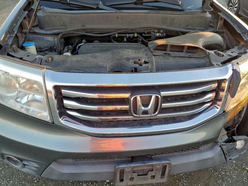 Photo 12 from auction – 2012 HONDA PILOT TOUR with VIN 5FNYF3H98CB008181